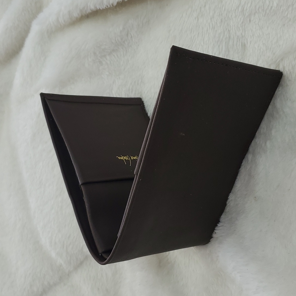 💥50% sale💥NEW Vintage Prince Gardner Hint Dropper bi fold wallet #1215